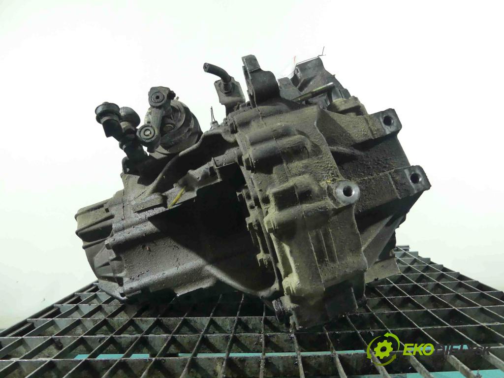 Toyota Avensis I T22 1997-2003 2.0 TD 90 HP manual 66 kW 1975 cm3 5- prevodovka stupeň,rýchlosť manual