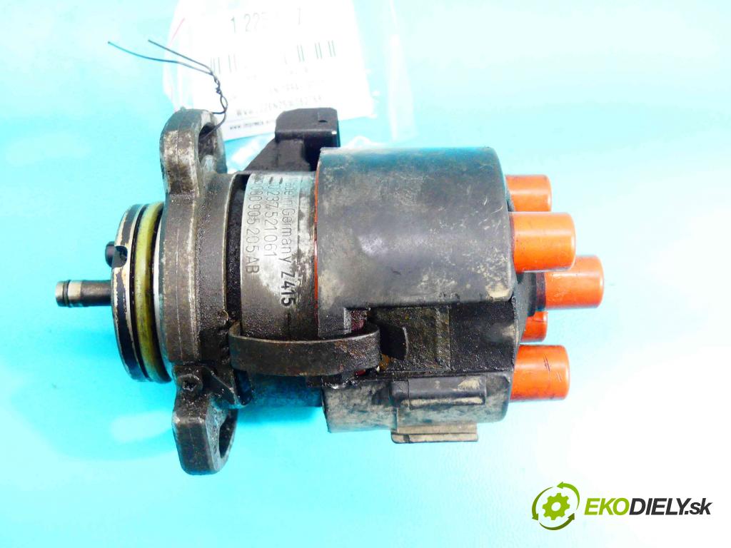 Vw Polo III 6N 1994-2001 1.6 75 HP manual 55 kW 1598 cm3 5- rozdeľovač 0237521061 (Rozdeľovače)