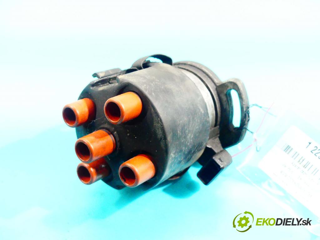 Vw Polo III 6N 1994-2001 1.6 75 HP manual 55 kW 1598 cm3 5- rozdeľovač 0237521061 (Rozdeľovače)