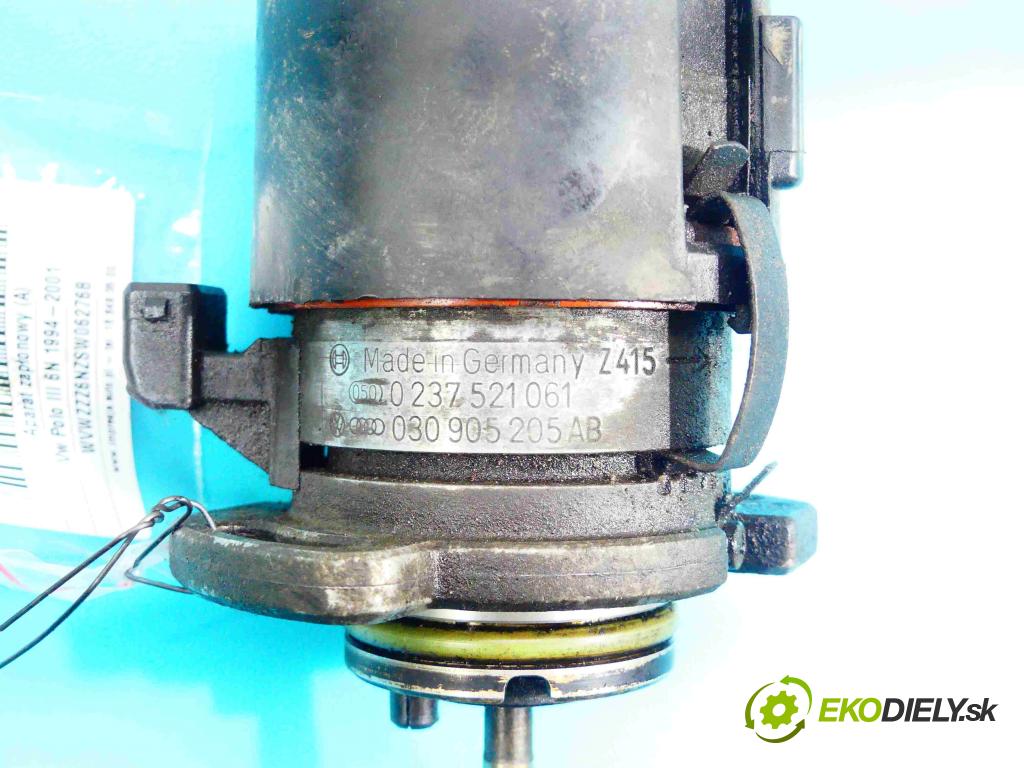 Vw Polo III 6N 1994-2001 1.6 75 HP manual 55 kW 1598 cm3 5- rozdeľovač 0237521061 (Rozdeľovače)