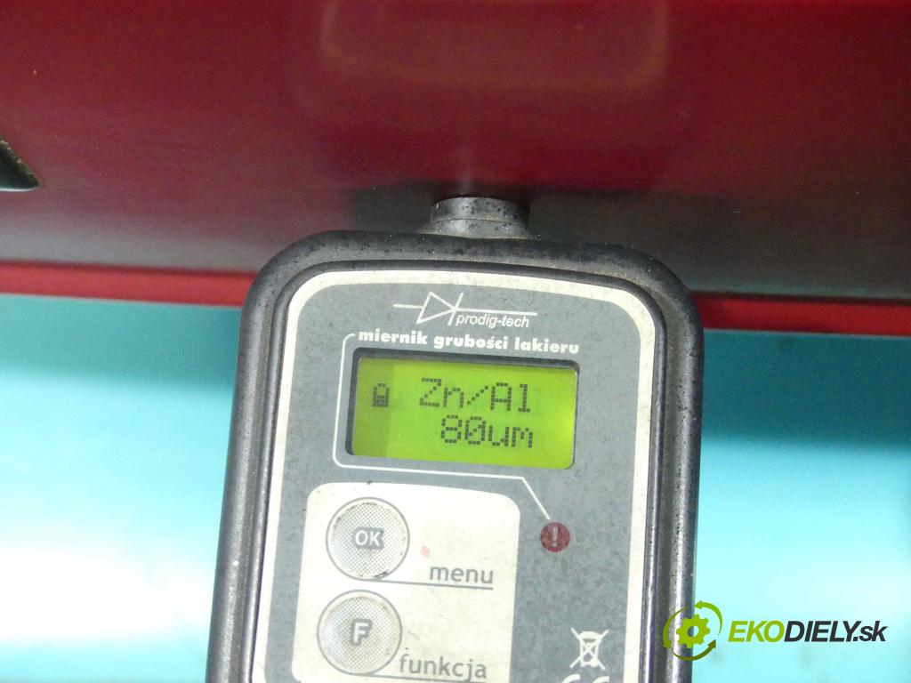 Polonez Caro / Atu 1.5 karburátor: 82 hp manual 60,5 kW 1481 cm3 5- zadní kufrové dveře (Zadní kapoty)