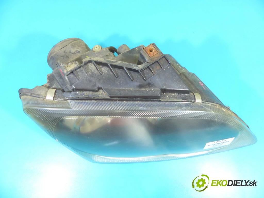 Chrysler Pacifica 3.5 V6 252KM automatic 185 kW 3518 cm3 5- Reflektor: pravý  (Pravé)