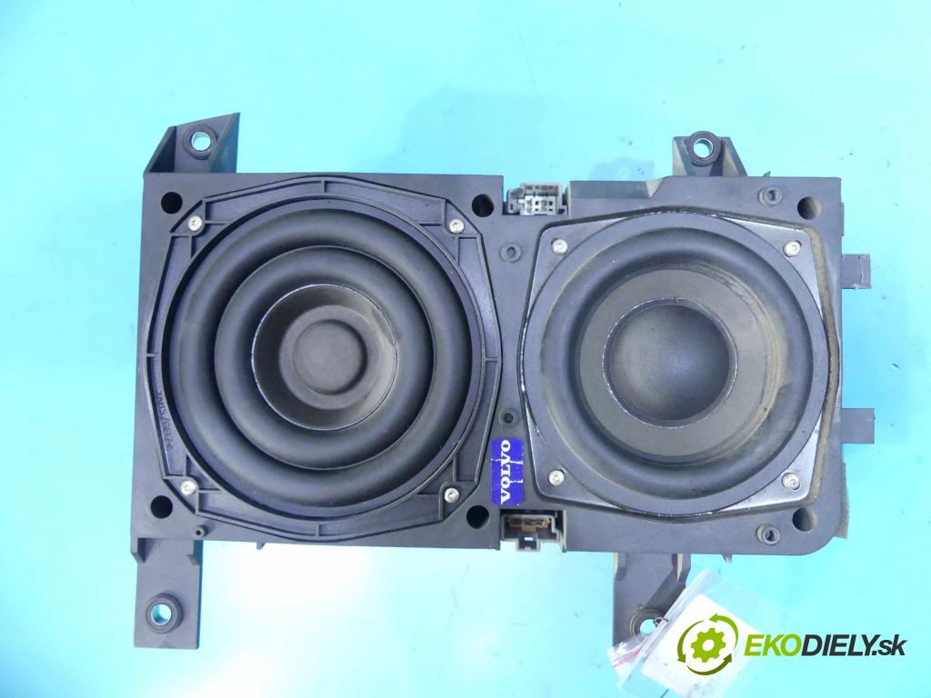 Volvo V40 I 1995-2004 1.9 dci 116 HP manual 85 kW 1870 cm3 5- Subwoofer: 30630166 (Audio zariadenia)