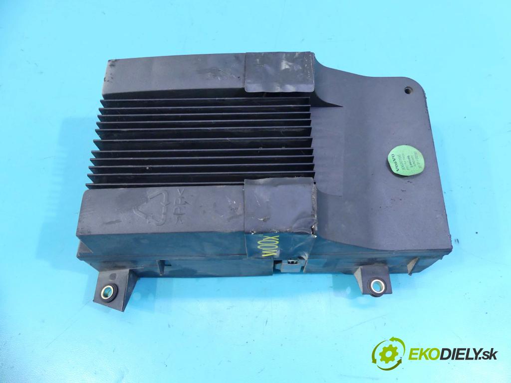 Volvo V40 I 1995-2004 1.9 dci 116 HP manual 85 kW 1870 cm3 5- Subwoofer: 30630166 (Audio zariadenia)