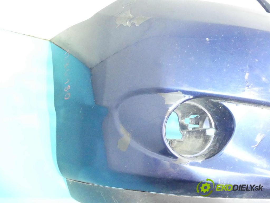 Toyota Corolla Verso I 2001-2004 2.0 D4D 90 hp manual 66 kW 1995 cm3 5- nárazník přední