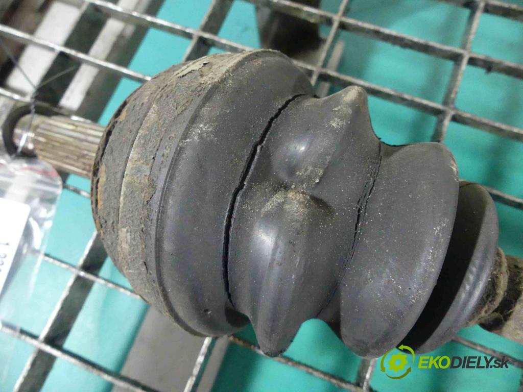 Skoda Felicia 1.6 75 HP manual 55 kW 1598 cm3 5- poloos ľavé  (Poloosy)