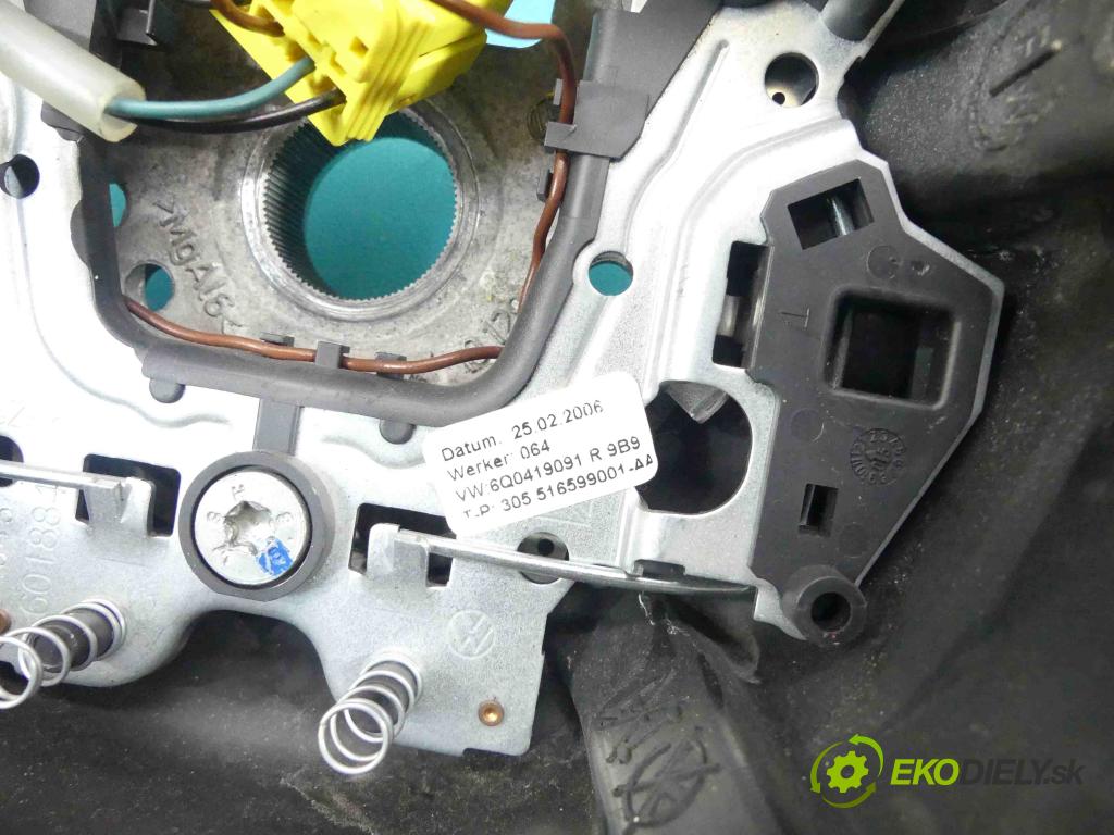 Vw Polo IV 9N 2001-2009 1.4 tdi 69KM manual 51 kW 1422 cm3 5- volant 6Q0419091R (Volanty)