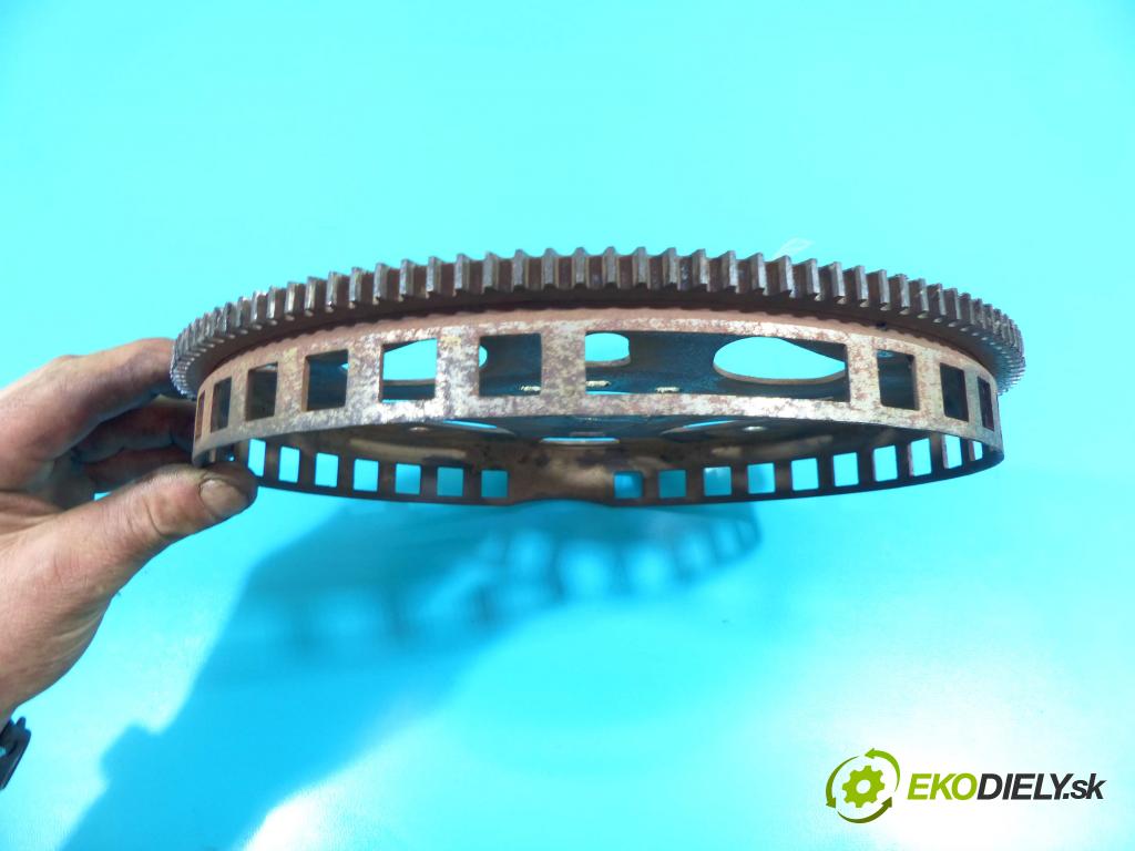 Chrysler Pacifica 3.5 V6 252KM automatic 185 kW 3518 cm3 5- koleso hojdačka: 299AA2305CL (Zotrvačníky)