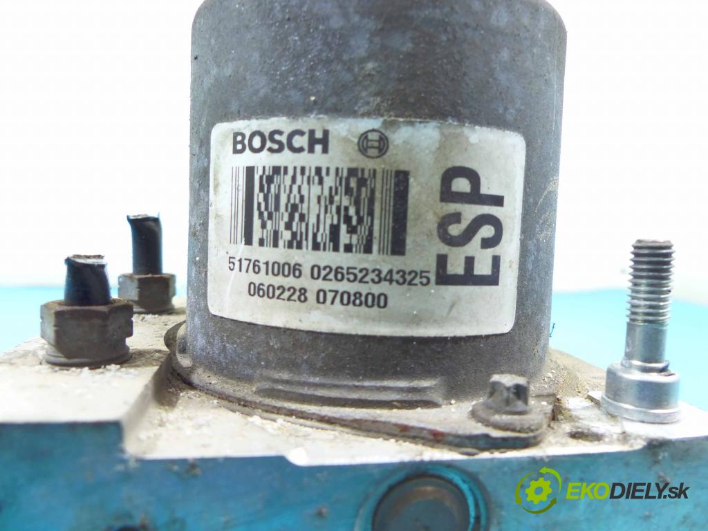 Fiat Idea 1.4 16V 95 HP manual 70 kW 1368 cm3 5- čerpadlo abs 51761006 (Pumpy ABS)