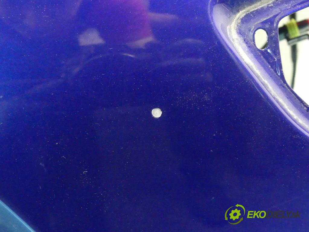 Maserati Ghibli 2013 - 3.0 V6 diesel 275 hp automatic 202 kW 2987 cm3 4- zadní kufrové dveře  (Zadní kapoty)