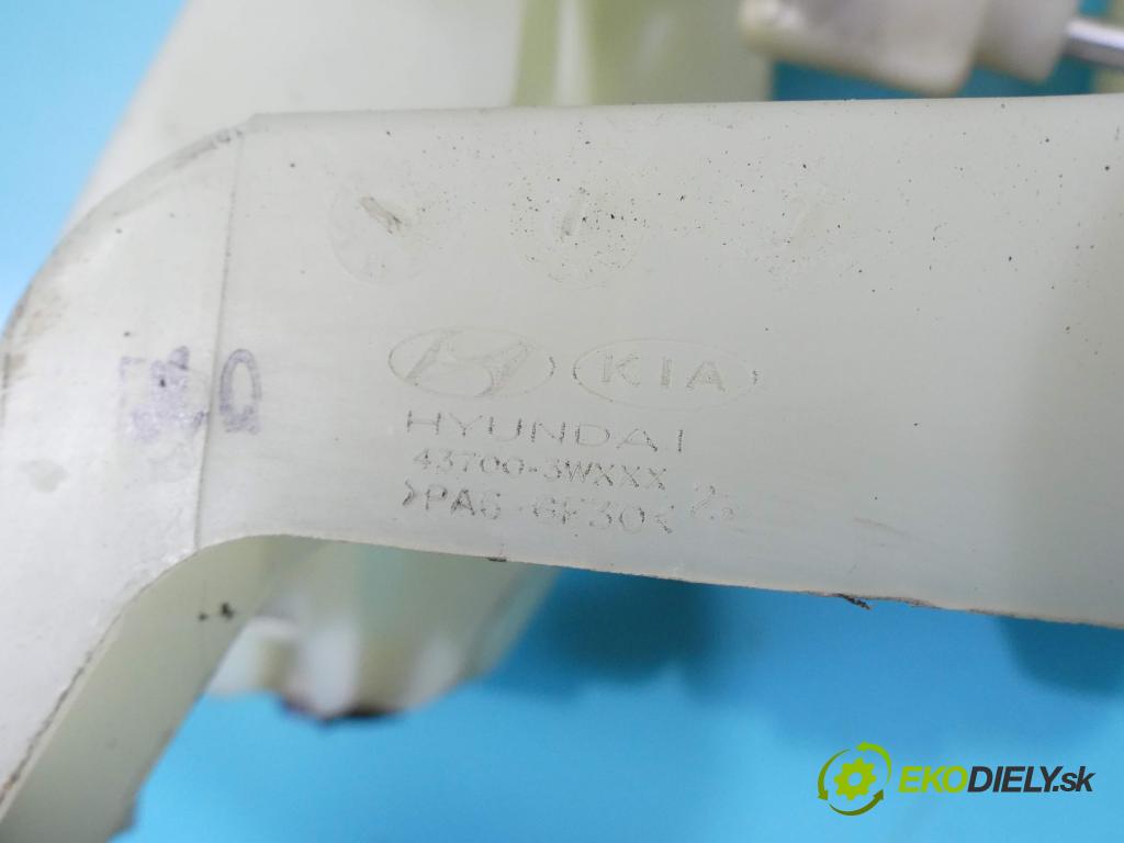 Kia Sportage III 2010-2015 2.0 CRDI 184hp manual 135 kW 1995 cm3 5- Páka: Změny: stupeň,rýchlosť 43700-3WXXX (Rýchlostné páky / kulisy)