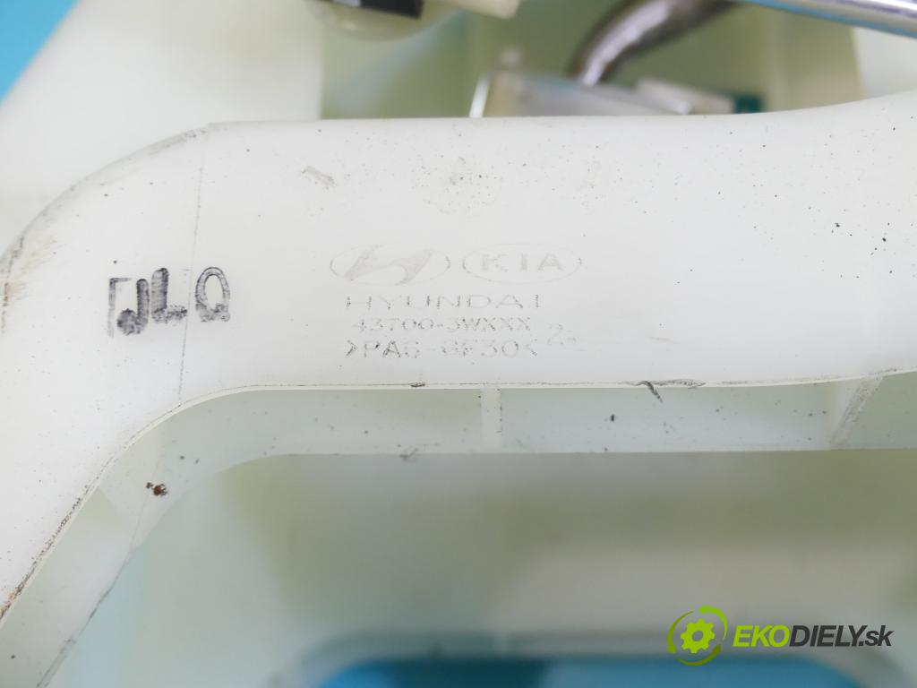 Kia Sportage III 2010-2015 2.0 CRDI 184hp manual 135 kW 1995 cm3 5- Páka: Změny: stupeň,rýchlosť 43700-3WXXX (Rýchlostné páky / kulisy)