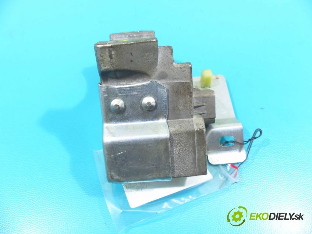 Kia Sportage III 2010-2015 2.0 CRDI 184hp manual 135 kW 1995 cm3 5- Blokáda: řízení: 81900-3W700 (Ostatné)