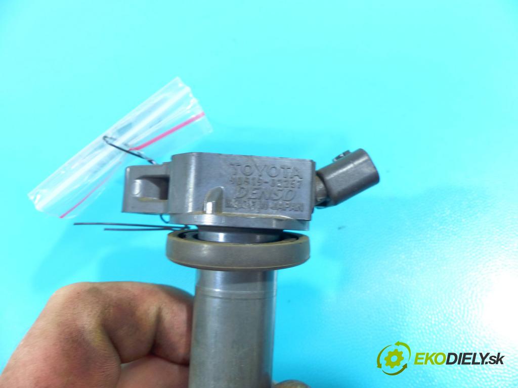 Toyota Yaris III 2011-2020 1.3 vvti 99 HP manual 73 kW 1329 cm3 5- cievka zapaľovacia 90919-02257 (Zapaľovacie cievky, moduly)