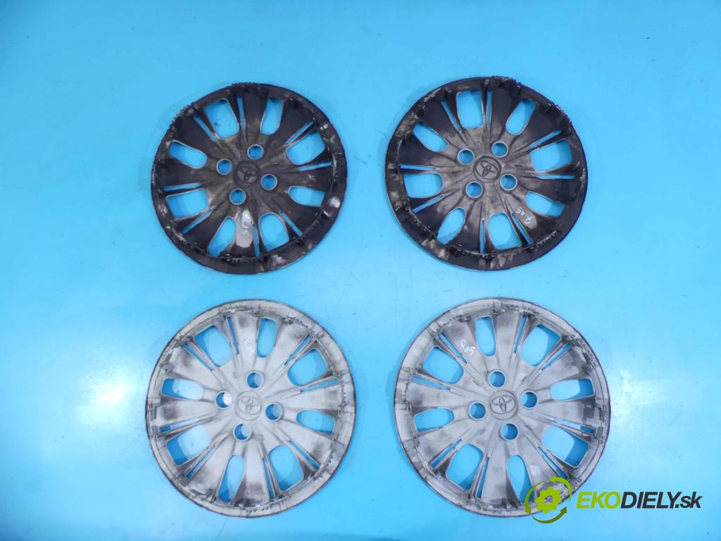 Toyota Yaris III 2011-2020 1.3 vvti 99 HP manual 73 kW 1329 cm3 5- puklica R15 (Puklice)