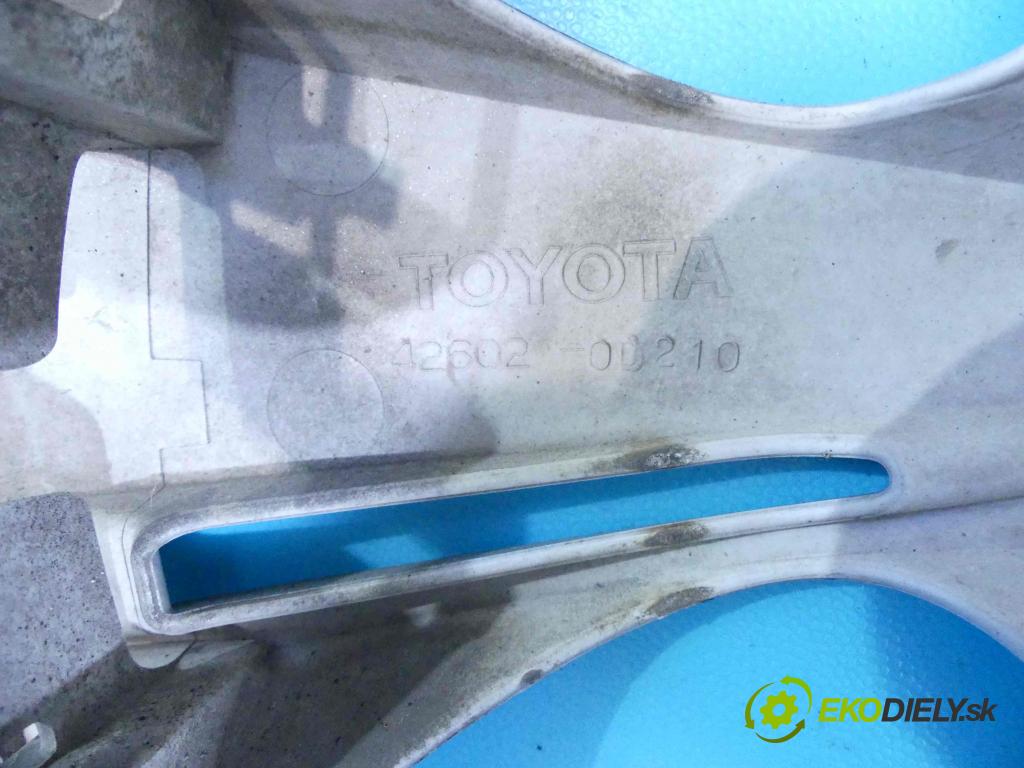 Toyota Yaris III 2011-2020 1.3 vvti 99 HP manual 73 kW 1329 cm3 5- puklica R15 (Puklice)