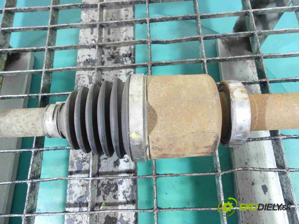 Renault Megane III 2008-2016 1.6 DCI 131 HP manual 96 kW 1599 cm3 5- poloos pravé 391001339R (Poloosy)