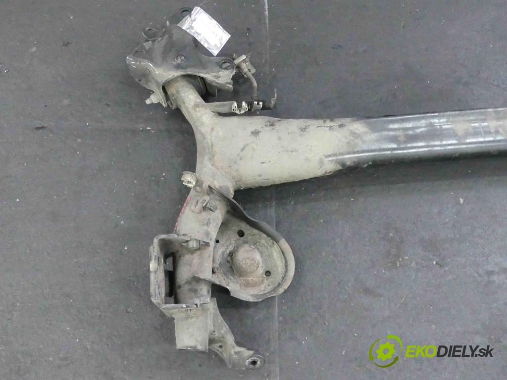 Renault Megane III 2008-2016 1.6 DCI 131 hp manual 96 kW 1599 cm3 5- zadní výztuha