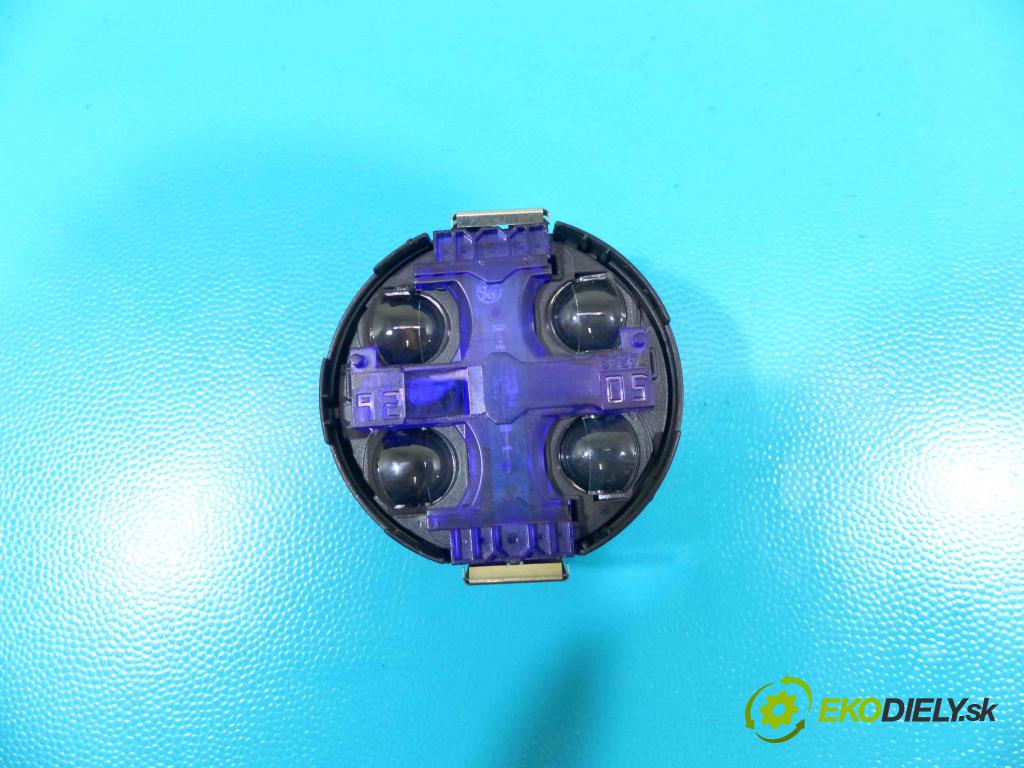 Maserati Ghibli 2013 - 3.0 V6 diesel: 275 HP automatic 202 kW 2987 cm3 4- snímač déšť: 670008302 (Snímače dažďa)