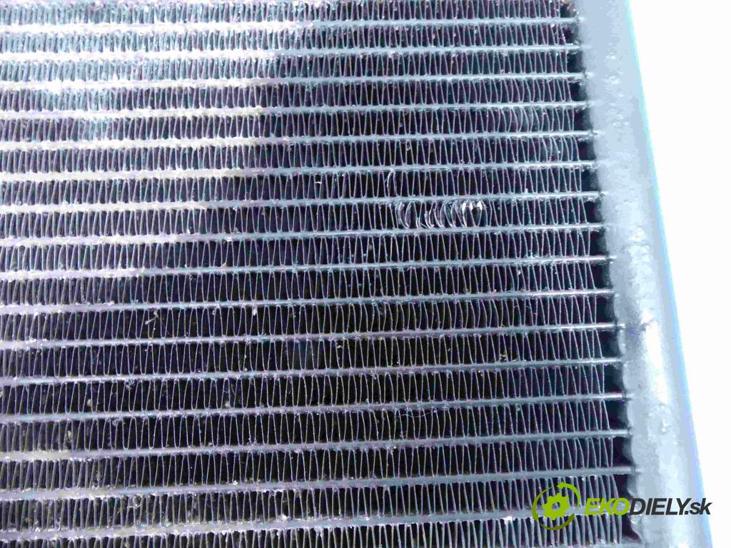 Maserati Ghibli 2013 - 3.0 V6 diesel: 275 HP automatic 202 kW 2987 cm3 4- chladič klimatizácie 16474837 (Chladiče klimatizácie)