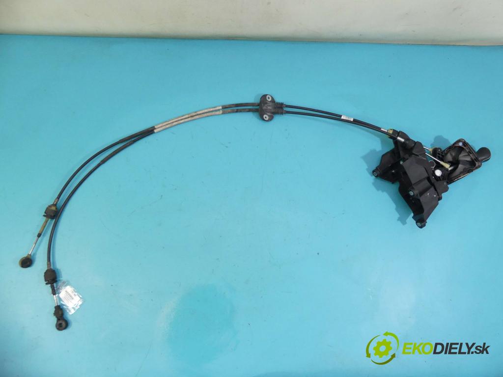 Ford Focus Mk3 2010-2018 1.0 T 101 HP manual 74 kW 999 cm3 5- Páka: Změny: stupeň,rýchlosť F1FR-7C453-AKD (Rýchlostné páky / kulisy)