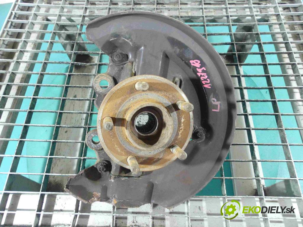 Ford Focus Mk3 2010-2018 1.0 T 101 HP manual 74 kW 999 cm3 5- náboj ľavé  (Náboje)