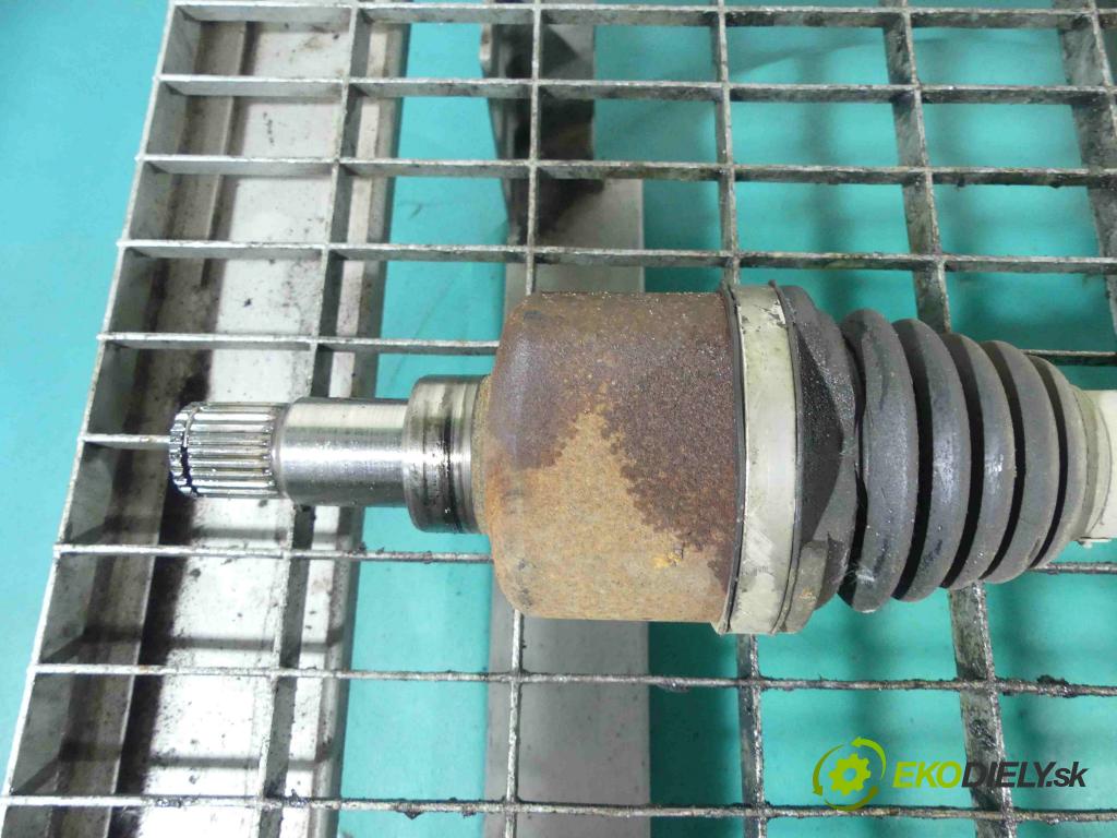 Ford Focus Mk3 2010-2018 1.0 T 101 HP manual 74 kW 999 cm3 5- poloos ľavé  (Poloosy)