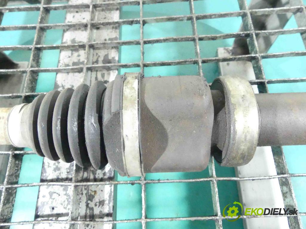 Ford Focus Mk3 2010-2018 1.0 T 101 HP manual 74 kW 999 cm3 5- poloos pravé BV61-3B436-RB (Poloosy)