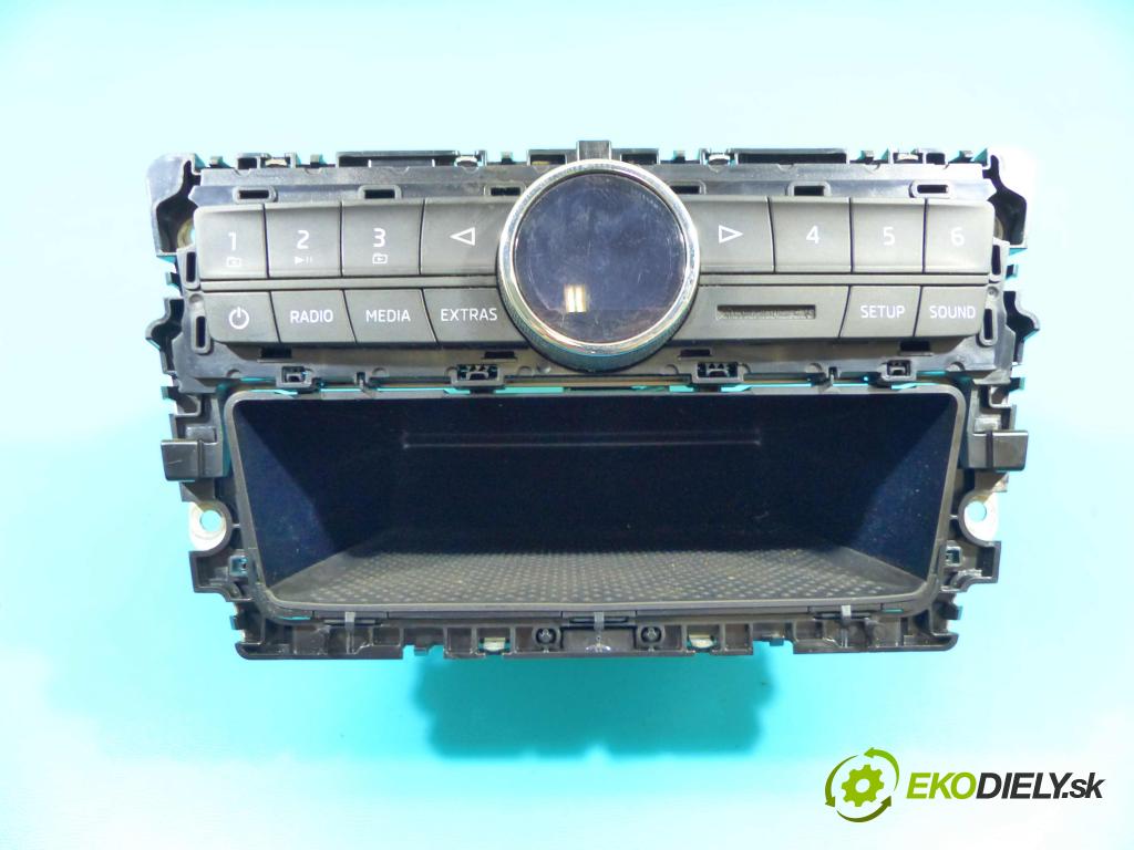 Skoda Rapid 2012-2019 1.0 TSI 95 HP manual 70 kW 999 cm3 5- Radio továreň: 5JA035872B