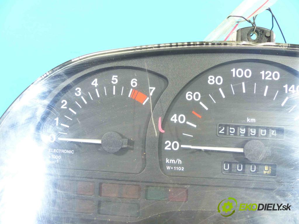 Daewoo Lanos 1,4.0 8v 75 HP manual 55 kW 1349 cm3 5- prístrojovka/ budíky 90356303 (Prístrojové dosky, displeje)