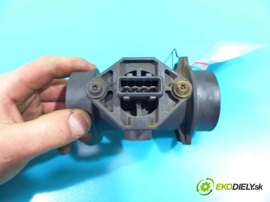 Hyundai Accent I 1994-1999 1.5 12v 84KM manual 62 kW 1495 cm3 4- průtokoměr: 28164-22060 (Váhy vzduchu)