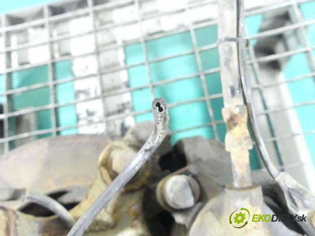 Vw LT II 1996-2006 2.5 tdi 102 HP manual 75 kW 2461 cm3 5- náboj pravé  (Náboje)