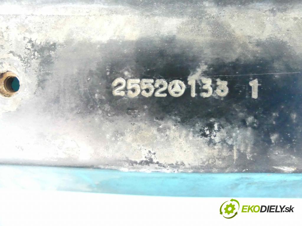 Mercedes GL I X164  2006-2012 4.0 CDI 306KM automatic 225 kW 3996 cm3 5- stěna přední  (Výztuhy přední)