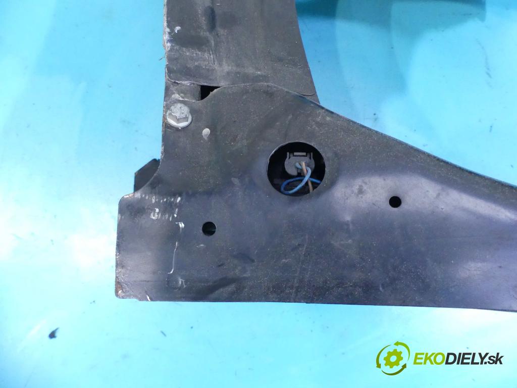 Mercedes GL I X164  2006-2012 4.0 CDI 306KM automatic 225 kW 3996 cm3 5- stěna přední  (Výztuhy přední)