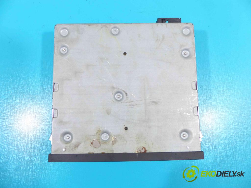 Mercedes GL I X164  2006-2012 4.0 CDI 306KM automatic 225 kW 3996 cm3 5- Menič: cd A2518204126 (CD meniče)