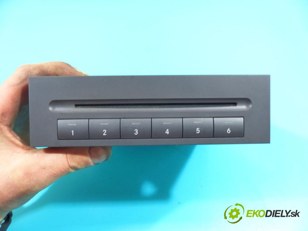 Mercedes GL I X164  2006-2012 4.0 CDI 306KM automatic 225 kW 3996 cm3 5- Menič: cd A2118705390 (CD meniče)