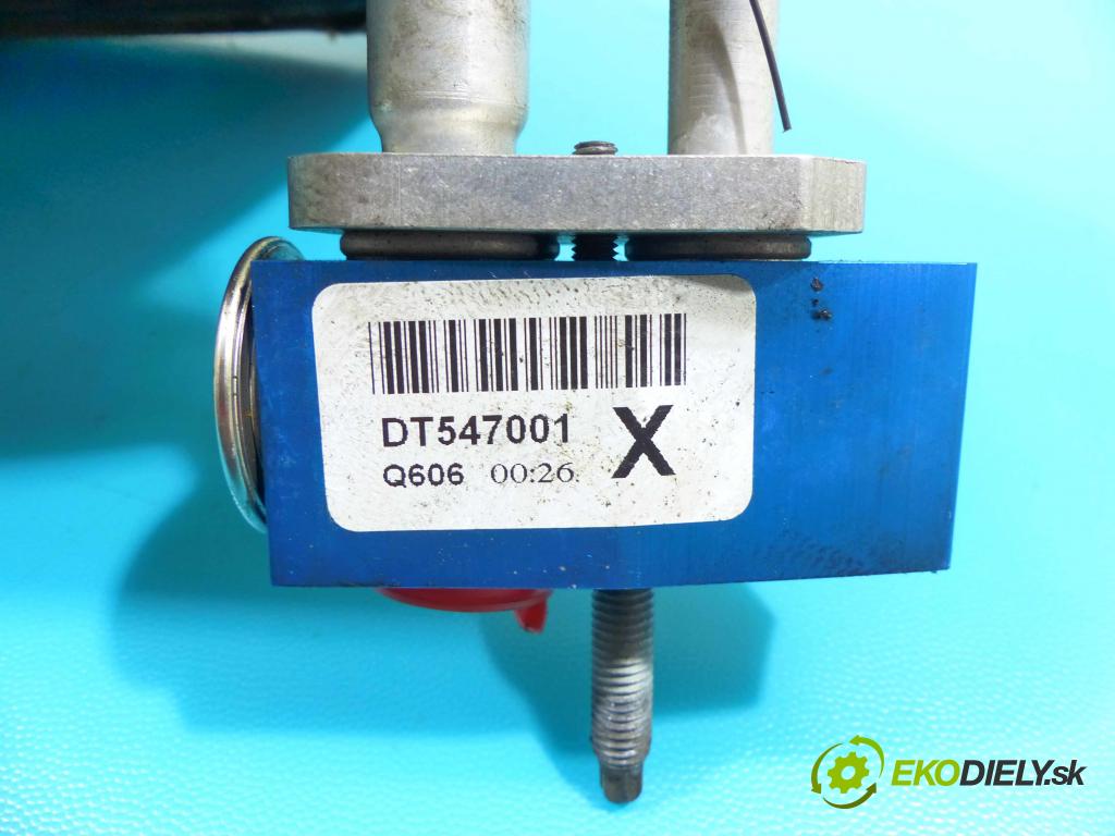 Maserati Ghibli 2013 - 3.0 V6 diesel: 275 HP automatic 202 kW 2987 cm3 4- radiator  (Radiátory kúrenia)