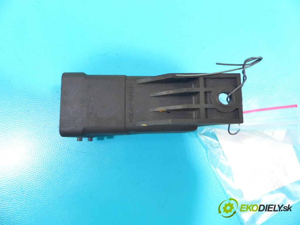 Maserati Ghibli 2013 - 3.0 V6 diesel: 275 HP automatic 202 kW 2987 cm3 4- Relé: 0281003120 (Relé)