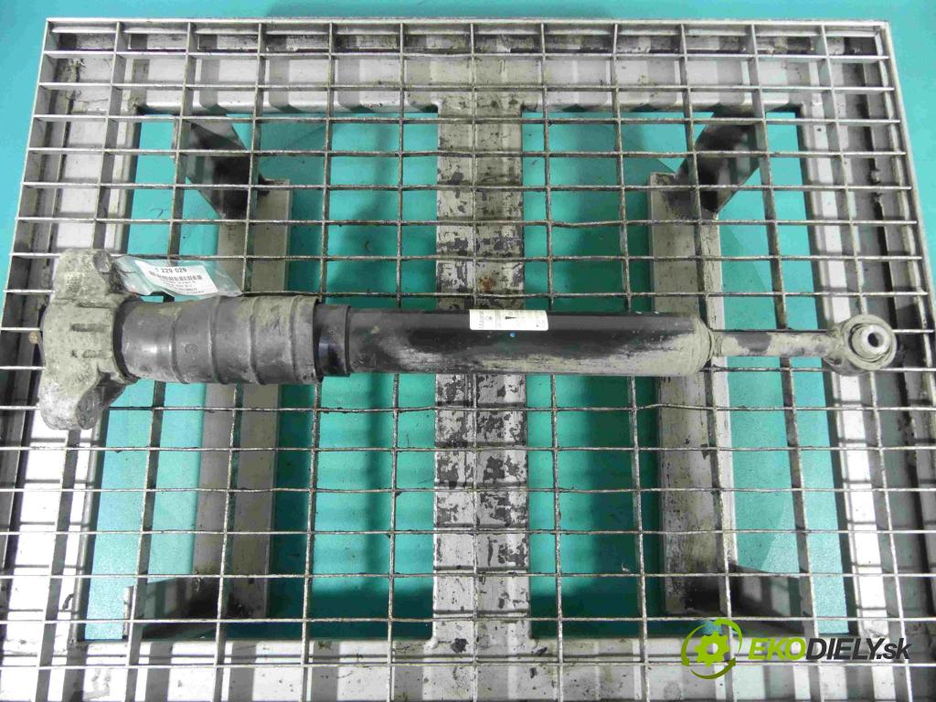 Maserati Ghibli 2013 - 3.0 V6 diesel 275 hp automatic 202 kW 2987 cm3 4- tlumič zadní pravý 06700088990