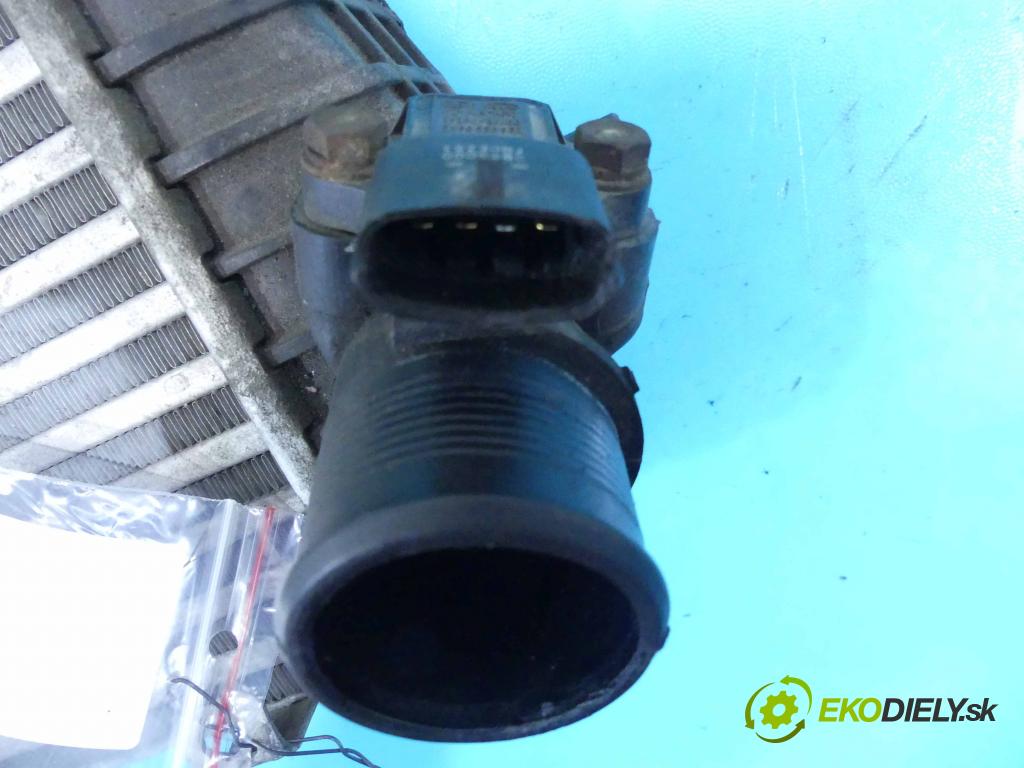 Hyundai I40 1.7 crdi 116 hp manual 85 kW 1685 cm3 4- Intercooler 28270-2A800 (Chladiče nasávaného vzduchu (intercoolery))