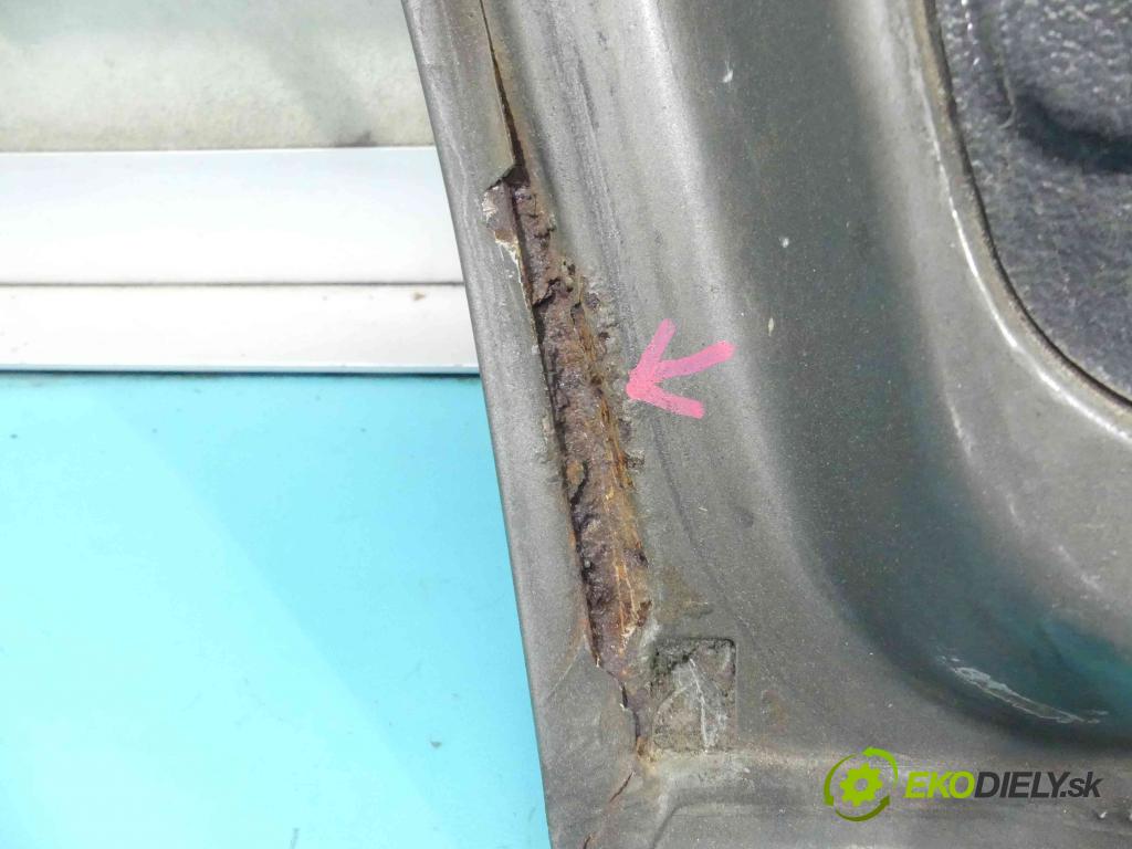 Polonez Caro / Atu 1.6 karburátor: 80 hp manual 59 kW 1598 cm3 5- zadní kufrové dveře (Zadní kapoty)