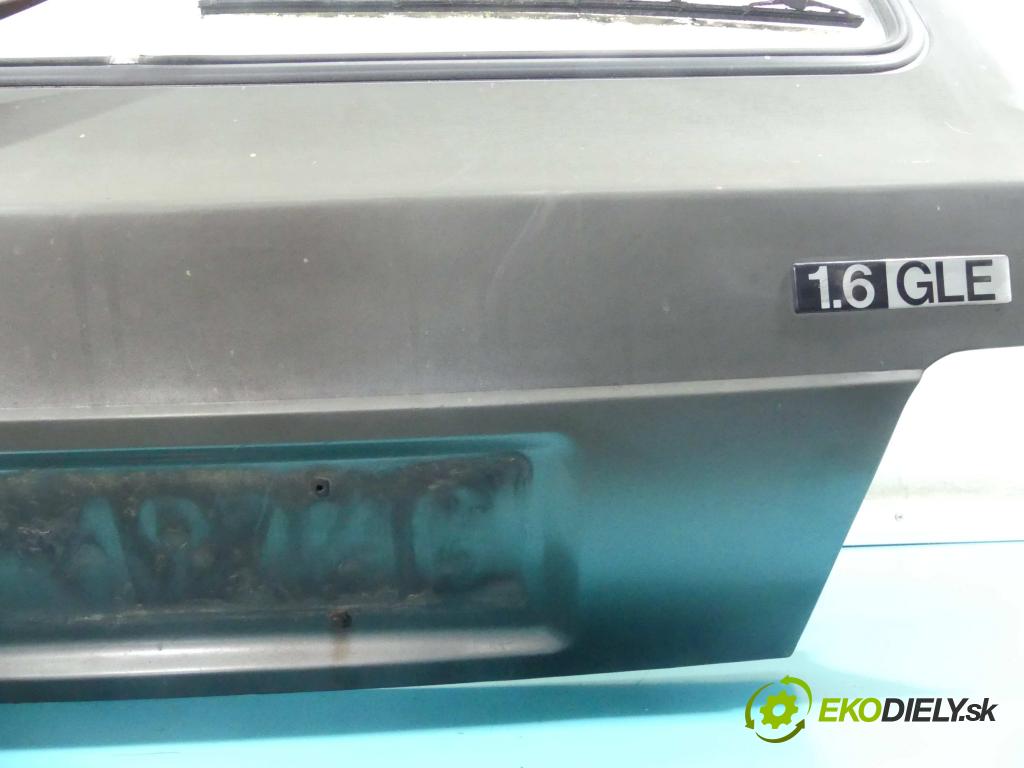 Polonez Caro / Atu 1.6 karburátor: 80 hp manual 59 kW 1598 cm3 5- zadní kufrové dveře (Zadní kapoty)