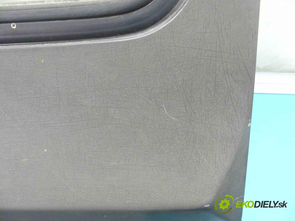 Polonez Caro / Atu 1.6 karburátor: 80 hp manual 59 kW 1598 cm3 5- zadní kufrové dveře (Zadní kapoty)