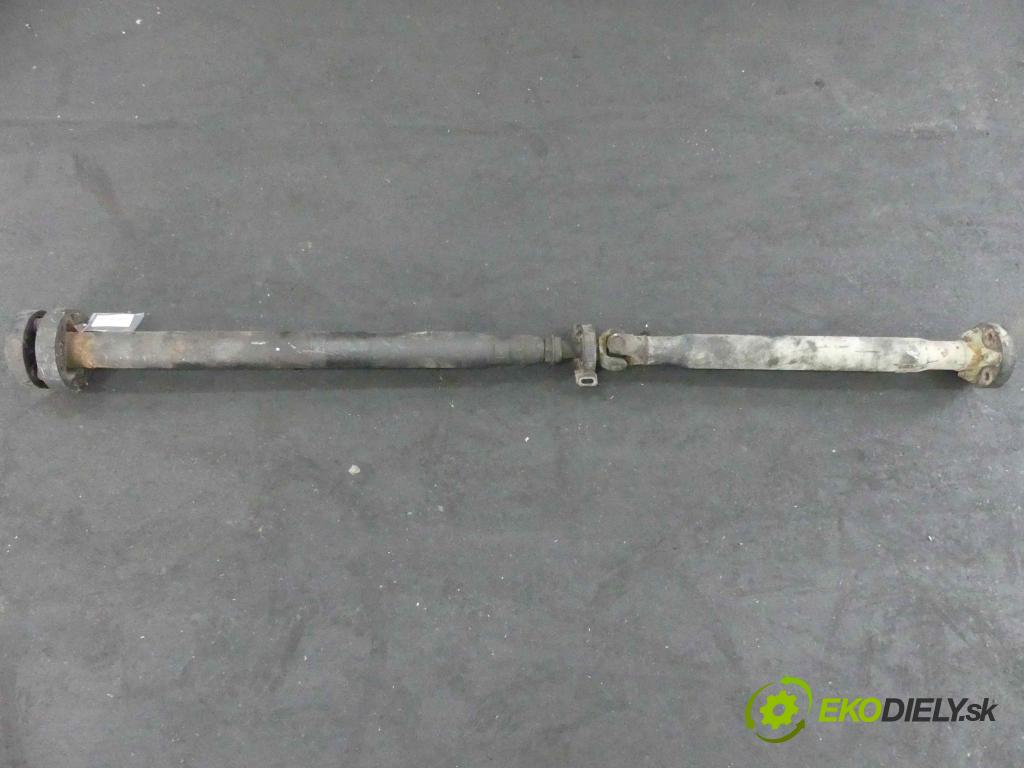 Mercedes 190 201 1.8 injekcia: mechanický 109 HP manual 80 kW 1797 cm3 4- Hřídel:  (Kardaňové hriadele)