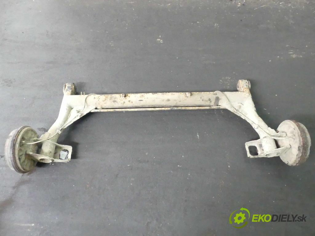 Skoda Felicia 1.3 mpi 64 hp manual 47 kW 1289 cm3 5- zadní výztuha