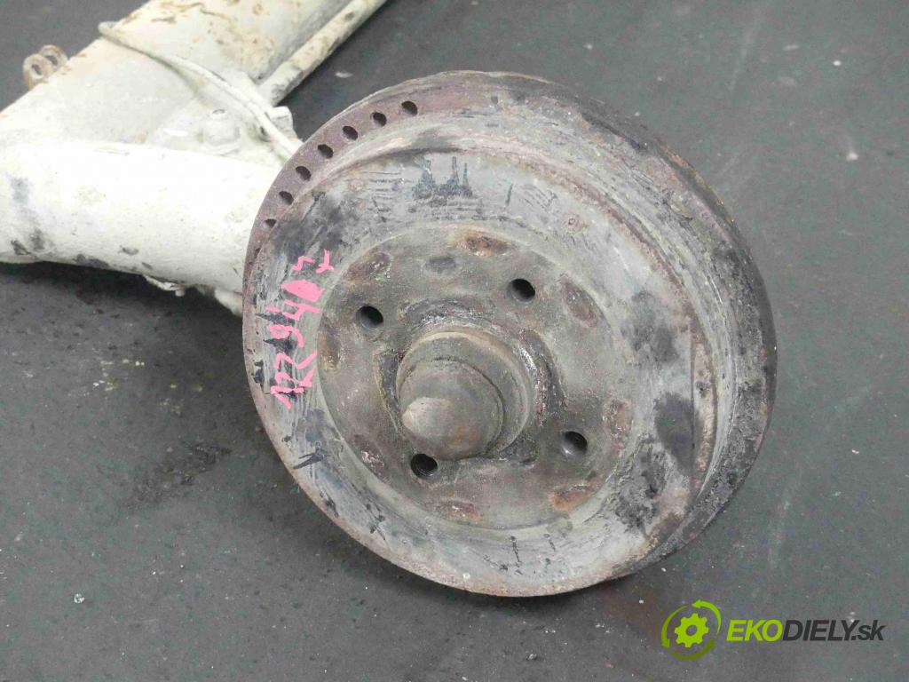 Skoda Felicia 1.3 mpi 64 hp manual 47 kW 1289 cm3 5- zadní výztuha