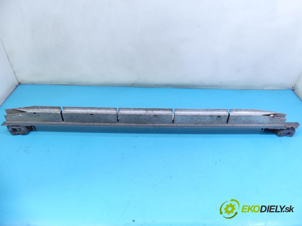 Mercedes GL I X164  2006-2012 4.0 CDI 306KM automatic 225 kW 3996 cm3 5- práh pravý  (Ostatní)