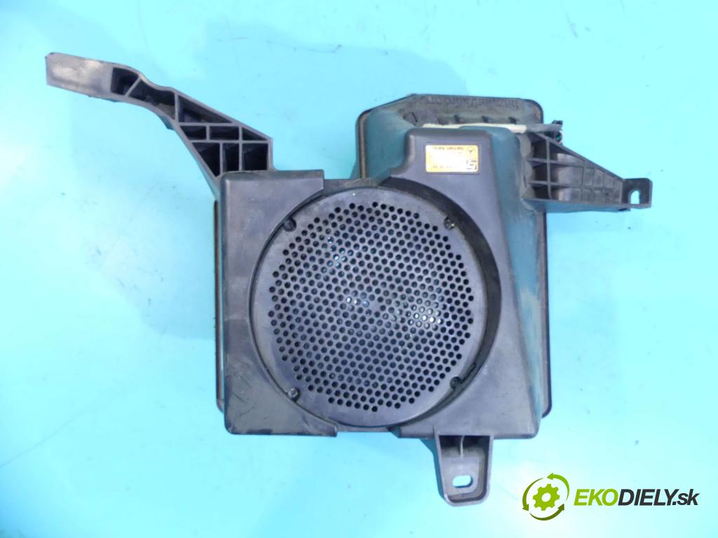 Mercedes GL I X164  2006-2012 4.0 CDI 306KM automatic 225 kW 3996 cm3 5- Subwoofer: A1648203502 (Audio zariadenia)