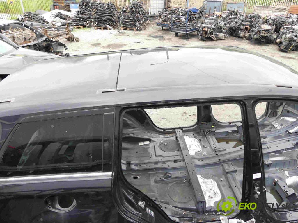 Mercedes GL I X164  2006-2012 4.0 CDI 306KM automatic 225 kW 3996 cm3 5- Strecha: