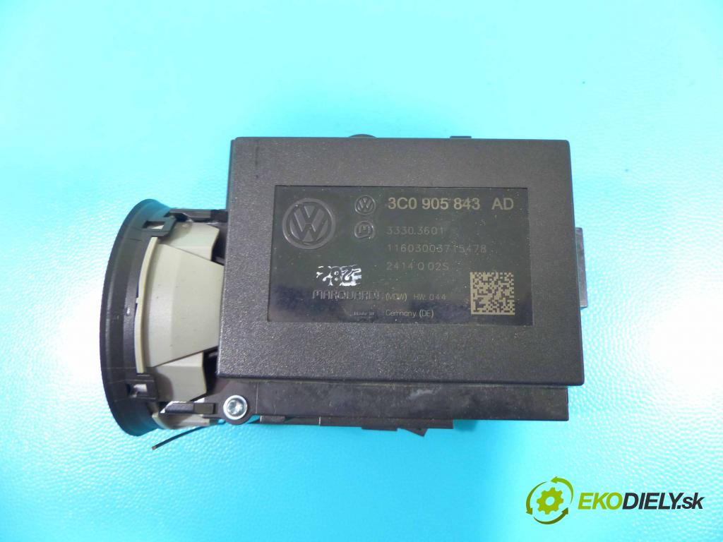 Vw Passat B7 2010-2014 2.0 tdi 140 HP manual 103 kW 1968 cm3 5- Spínačka 3C0905843AD (Spínacie skrinky a kľúče)